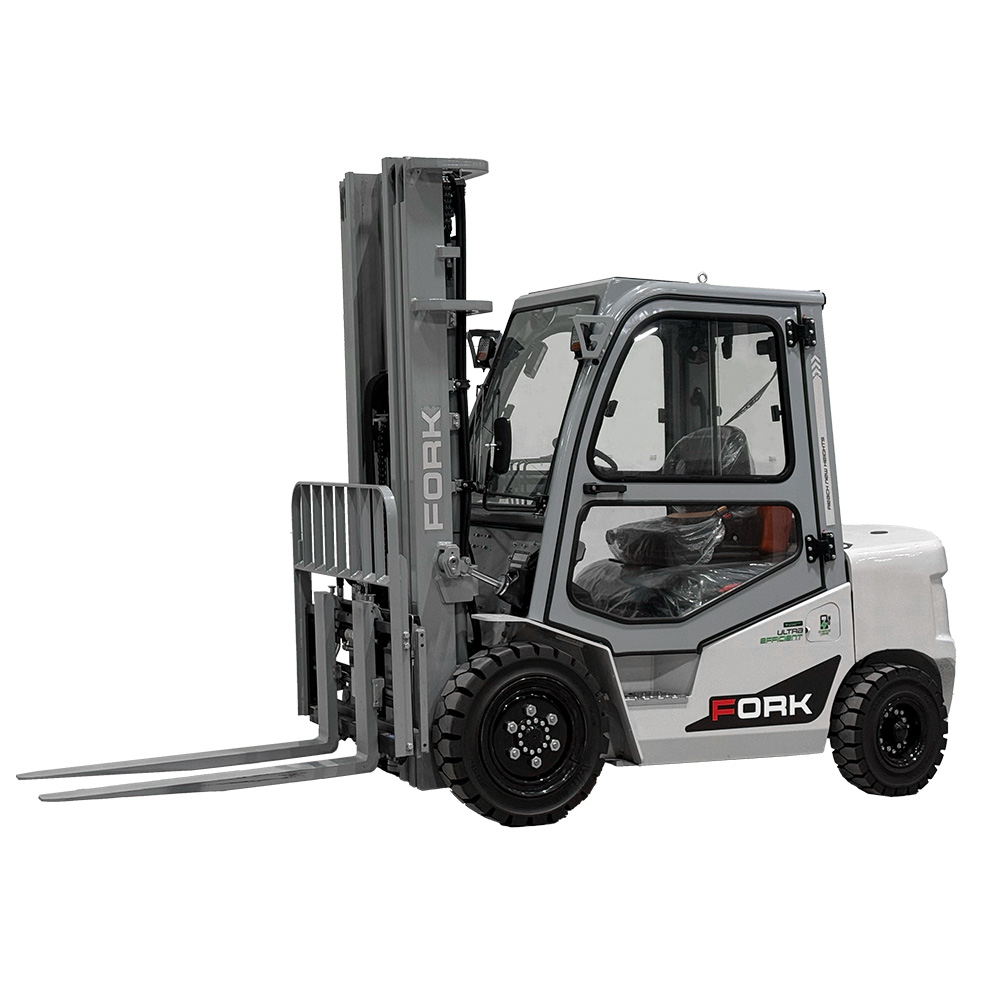 Electric forklift LK30e-30 with cab